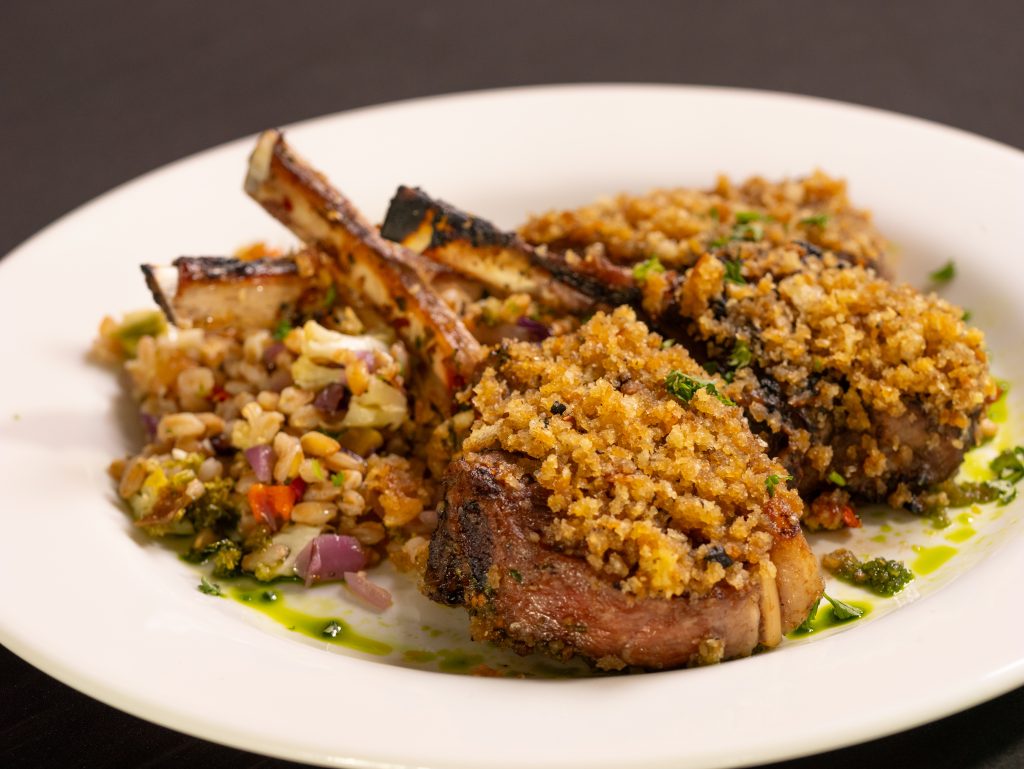 Crusted lamb chops with farro salad