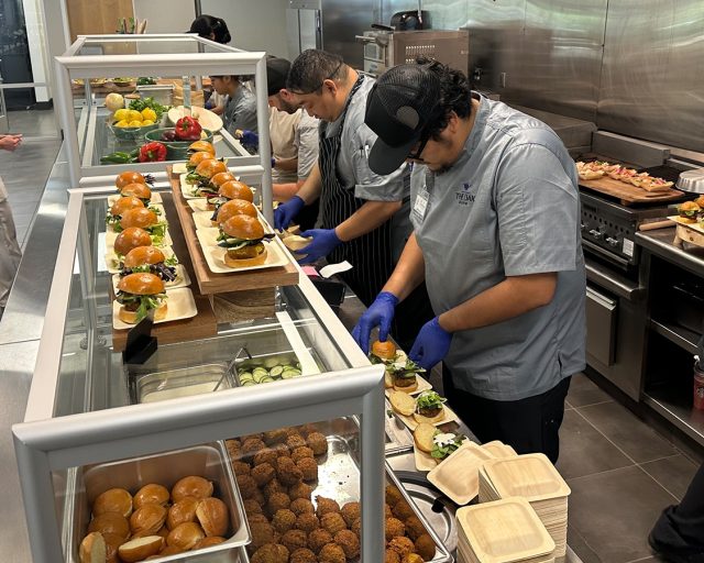 the-oak-dining-hall